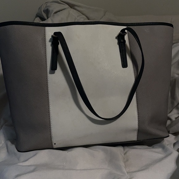 Michael kors bag - Picture 3 of 9